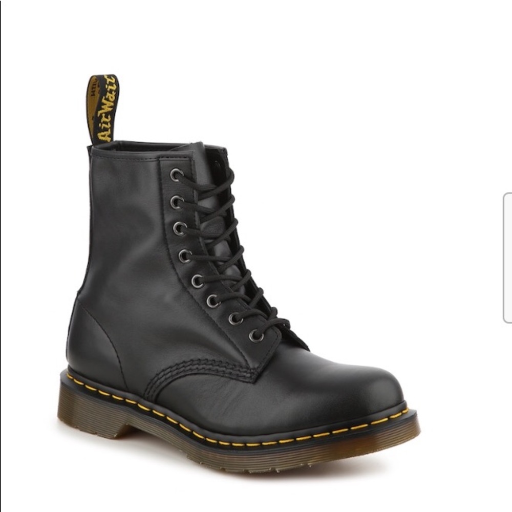 NWT Dr. Martens!